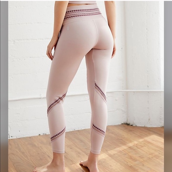 Free People purple ascend leggings - Picture 5 of 5